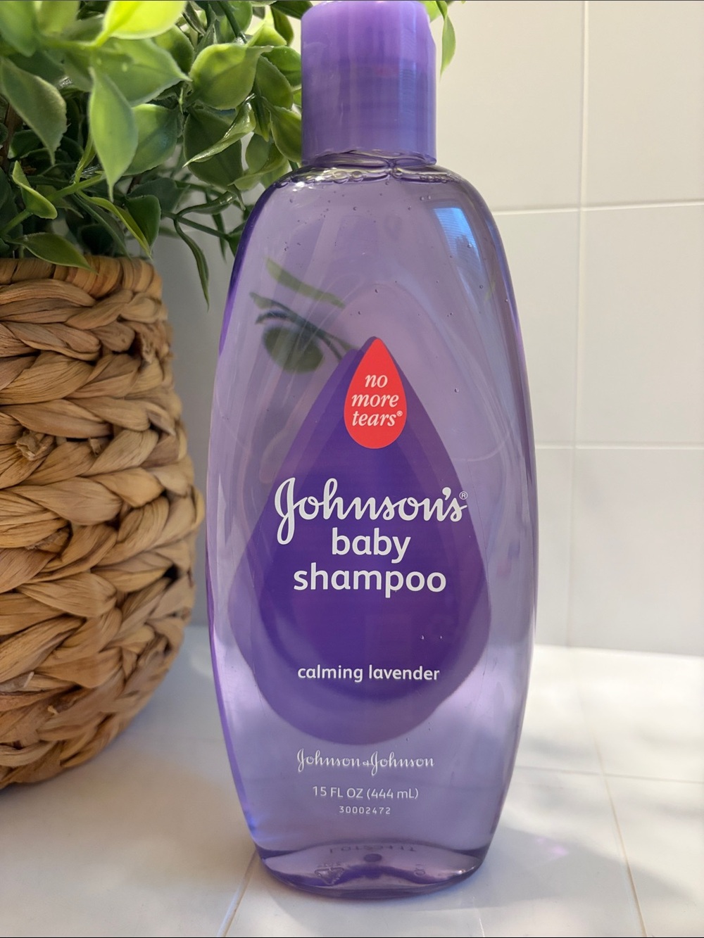 JOHNSON’S Baby Shampoo
Calming Lavender 15 fl oz